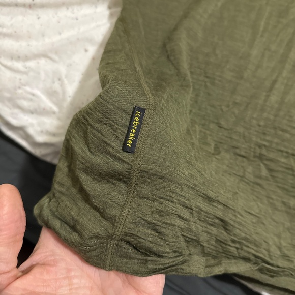 Icebreaker men’s small t shirt olive green - Picture 3 of 6